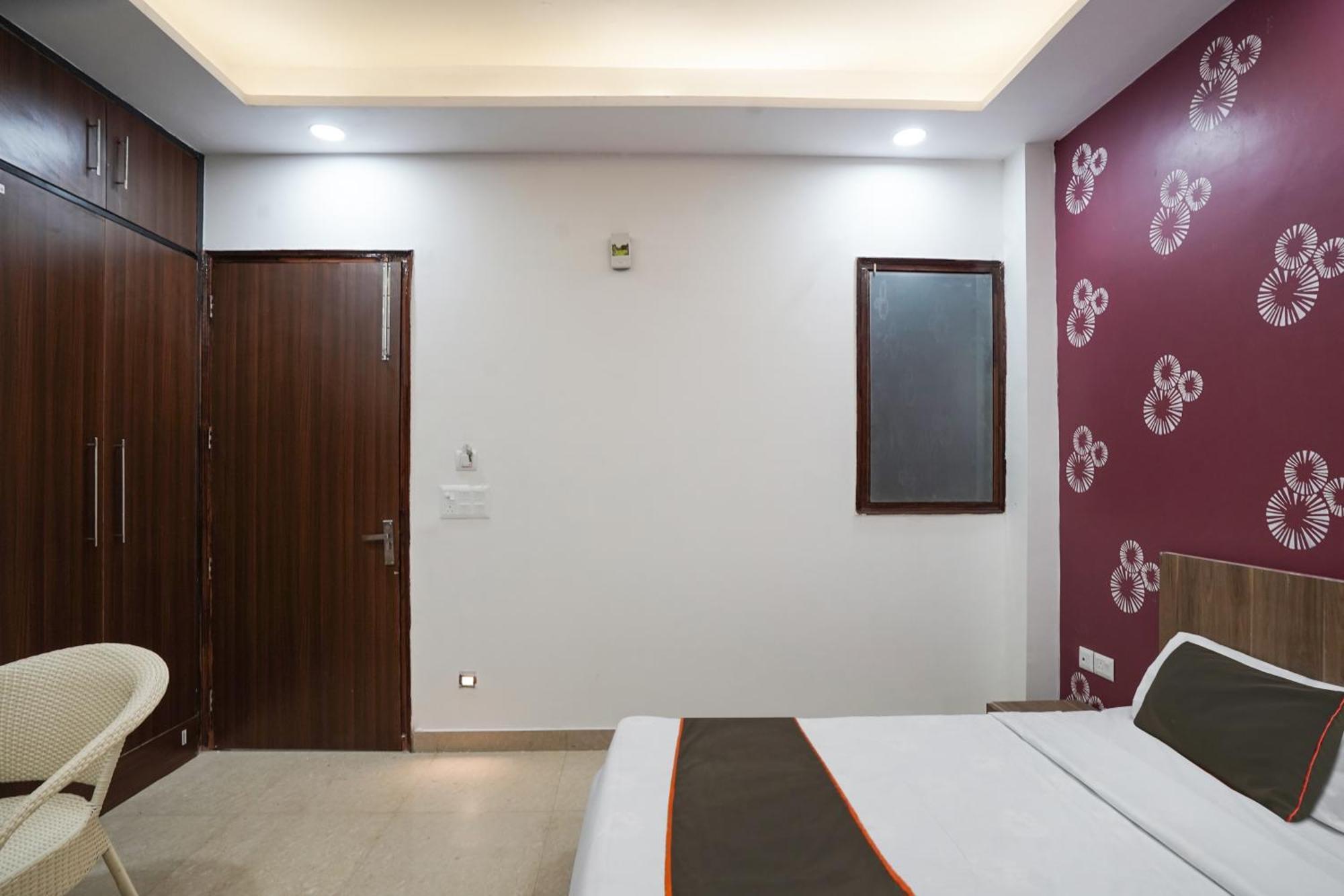 Hotel O Aryan Green Hotel Газиабад Экстерьер фото