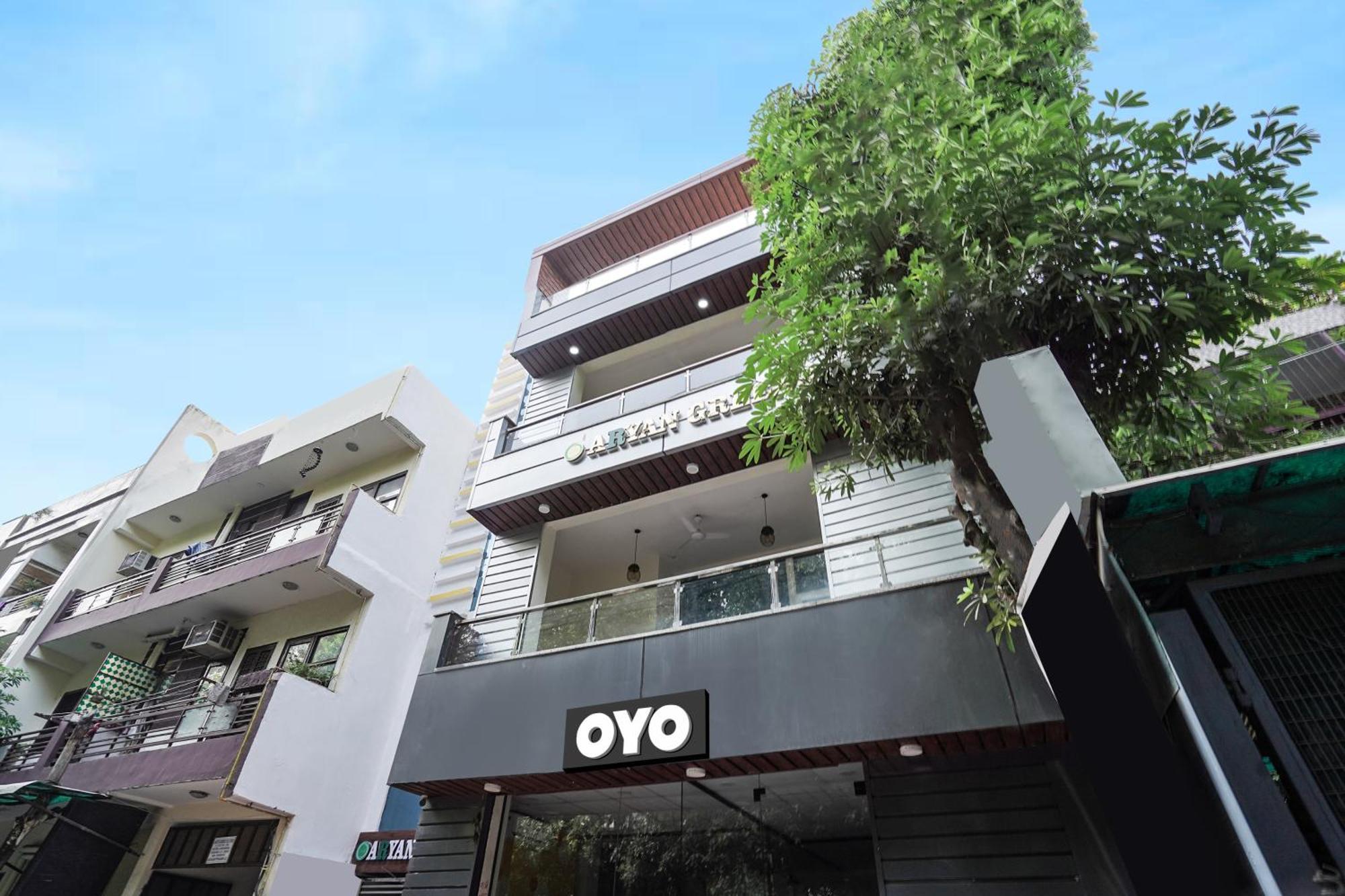 Hotel O Aryan Green Hotel Газиабад Экстерьер фото